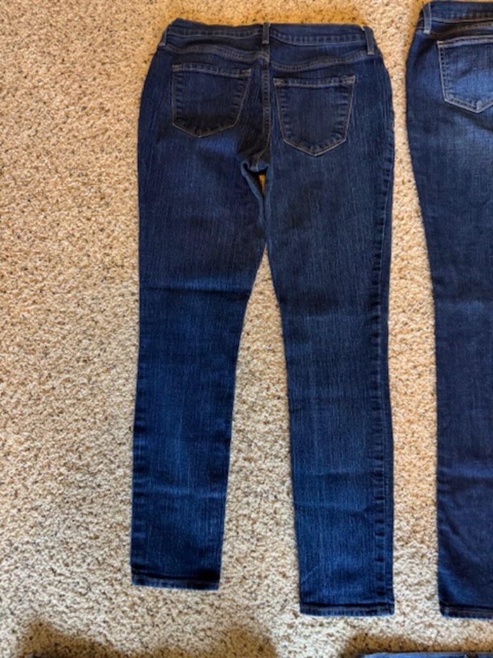 Old Navy Women's Blue Jeans Size 4 Mid-Rise Lot of (5) - Picture 10 of 16
